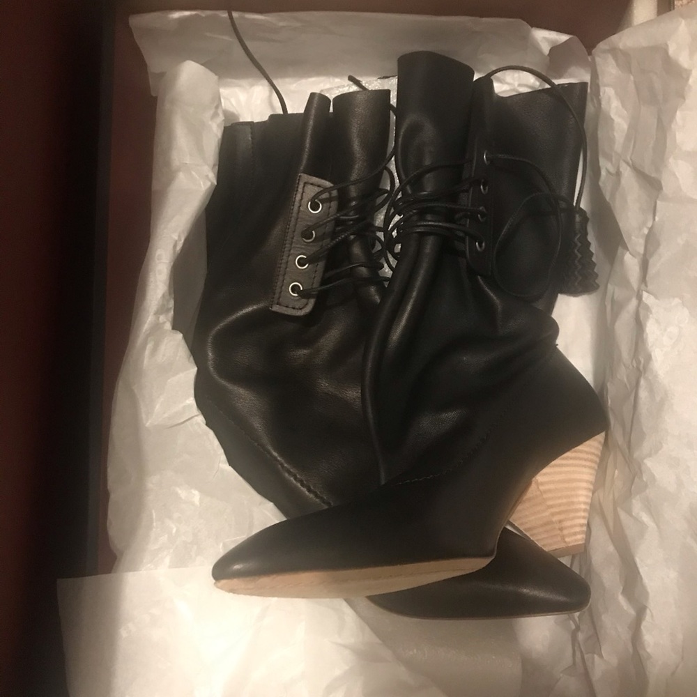 Coach boots